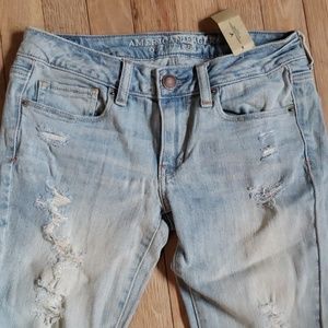 Destroyed skinny jeans